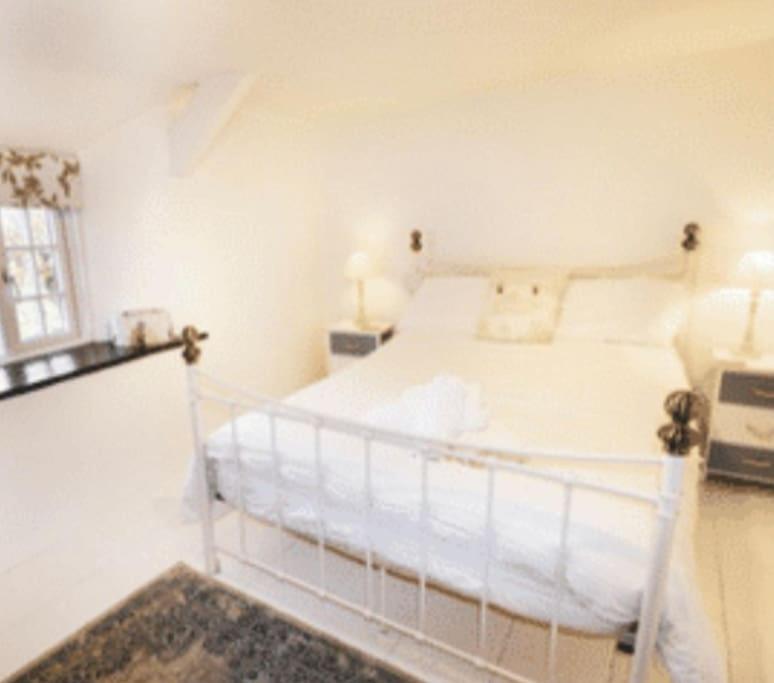 Holiday home Cosy Real Fire Nearby Pub Garden Parking